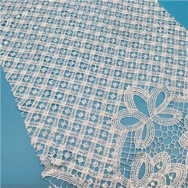 ลูกไม้ที่ละลายน้ำได้